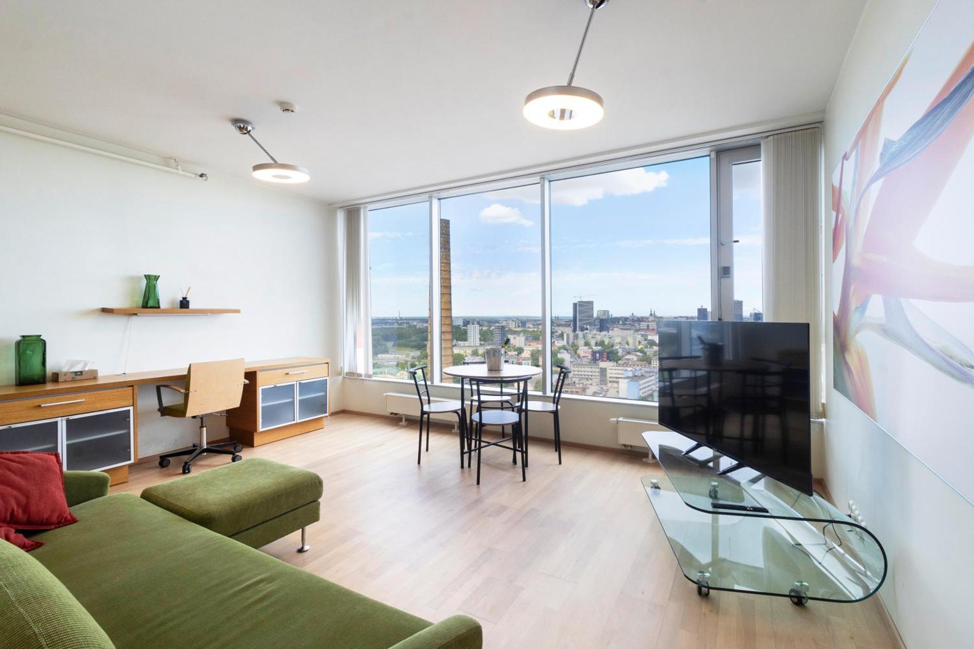Revalia Fahle Airport Bus-Station Apartments With Best Views Talin Exterior foto